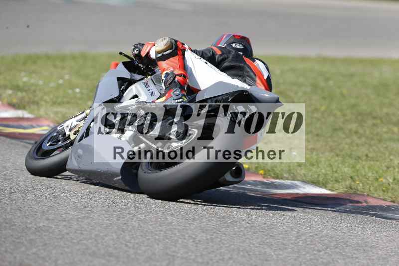 /44 09.08.2025 Plüss Moto Sport ADR/Freies Fahren/3